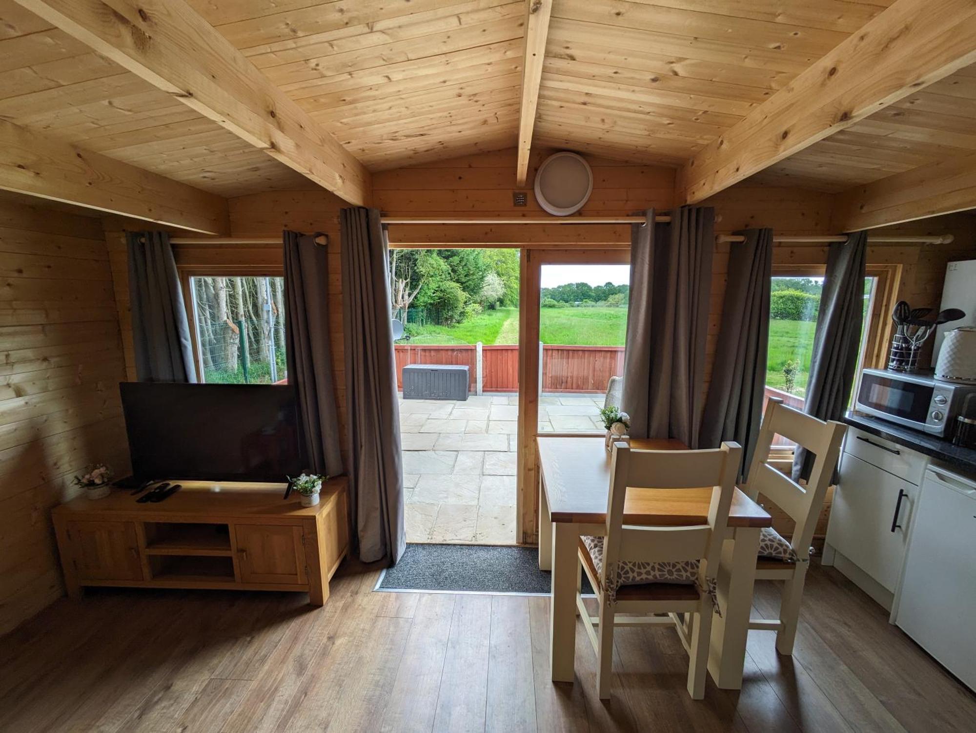 Cosy Cabin Stock Exteriér fotografie